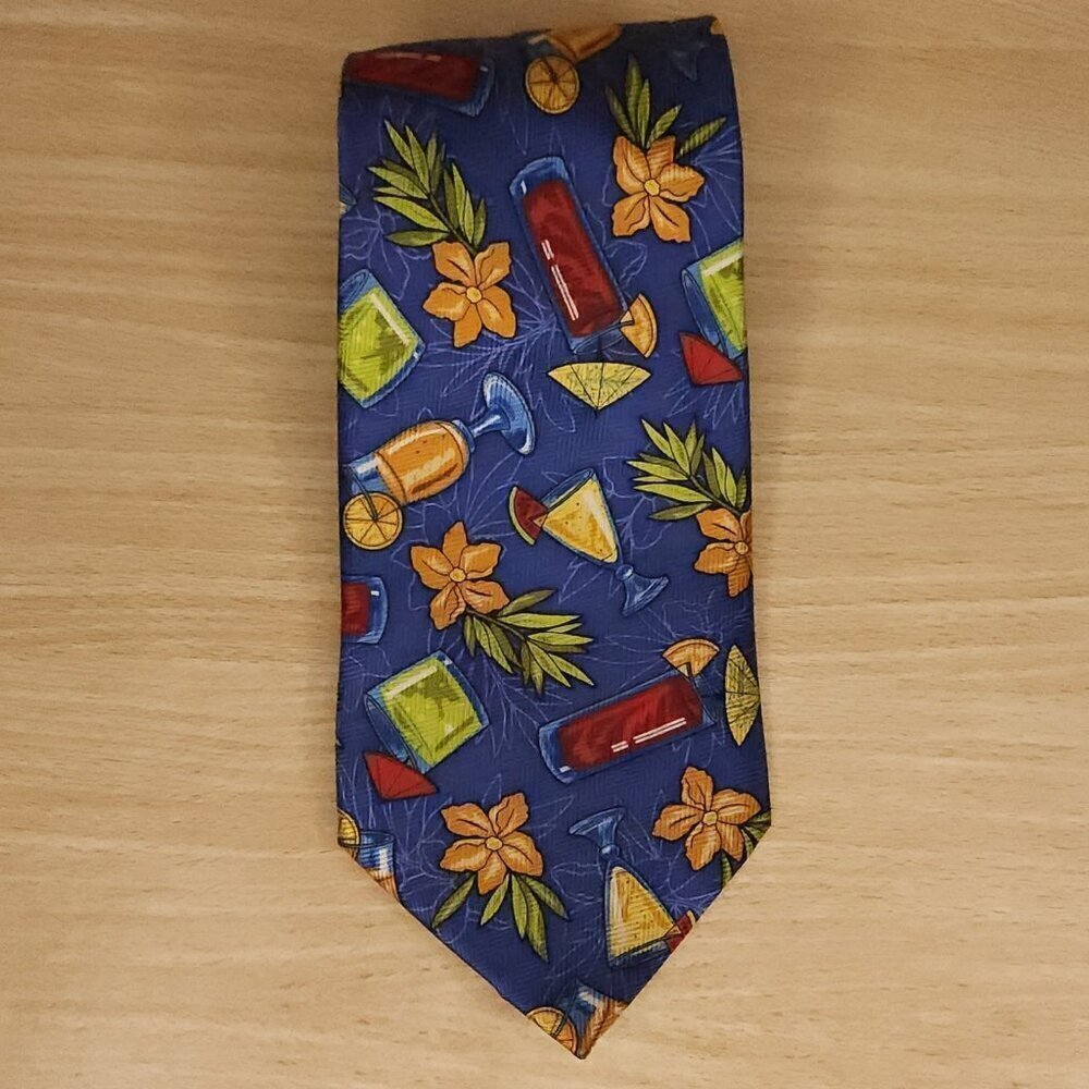 Puritan Cocktail Theme Tie